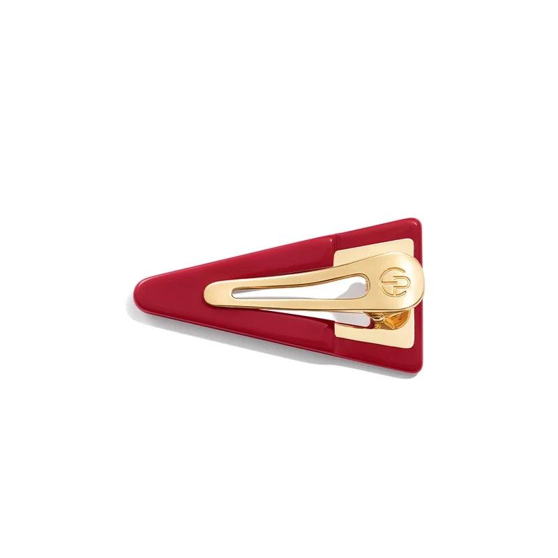Skye Triangle Pelican Clip