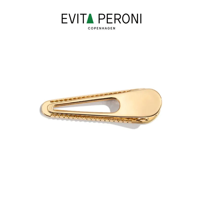 Geometric Poetry-Saskia Pelican Clip
