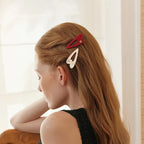Delilah Heartbeat Pelican Clip - EVITA PERONI OFFICIAL