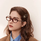 Cassia Velvet Snap Clip