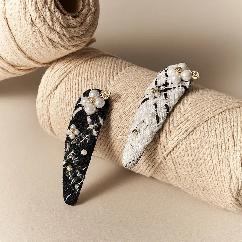 Adela Tweed Hair Snap Clip