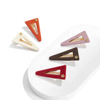 Skye Triangle Pelican Clip