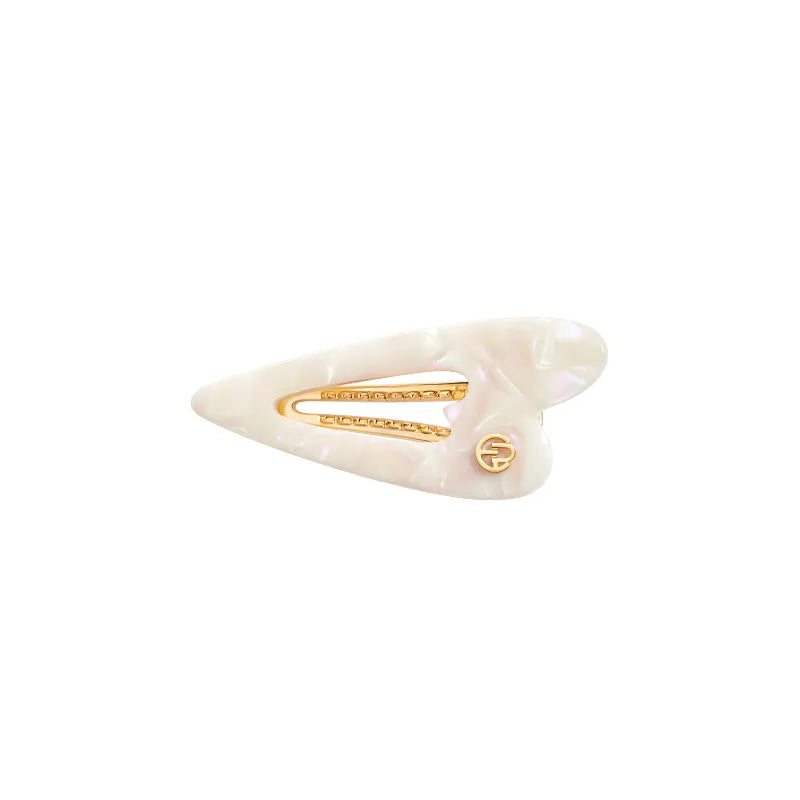 Delilah Heartbeat Pelican Clip - EVITA PERONI OFFICIAL