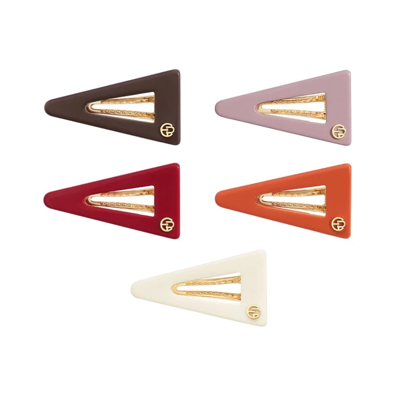 Skye Triangle Pelican Clip