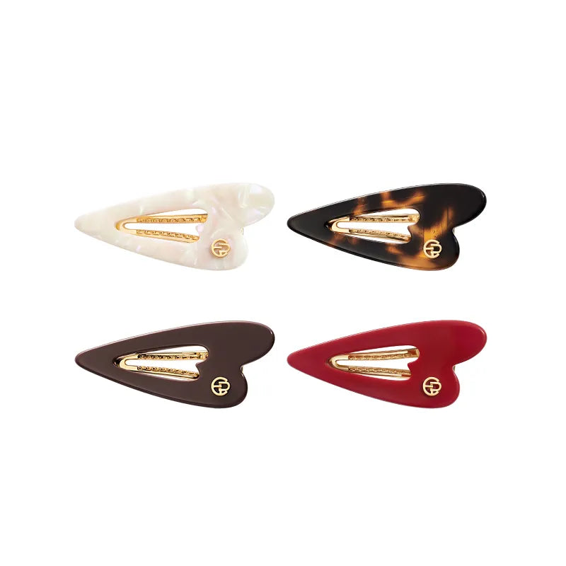 Delilah Heartbeat Pelican Clip - EVITA PERONI OFFICIAL